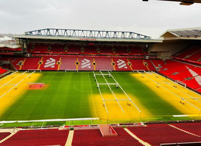 广岛三箭主帅：很高兴我的最后一战能获胜，球员们动力十足（广岛三箭主帅：谢幕战告捷令人欣喜，球员们战意十足）