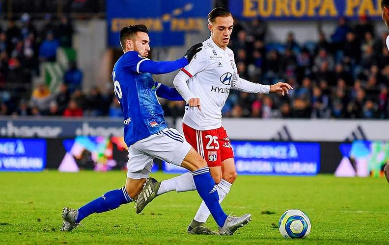 罗马诺：马斯坦托诺绝对不可能在1月外租离开皇马（罗马诺：马斯坦托诺一月不会以租借形式离开皇马）