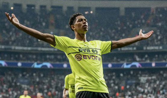 美记：快船与弗兰克谈续约还为时过早，但快船暂不会重大调整（美媒：快船与弗兰克续约时机未到，球队短期内无意大改动）