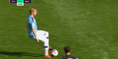 双方都不满！伯恩茅斯队长：B费那个任意球前，连对方都说我没手球（判罚引争议！伯恩茅斯队长：B费任意球前连对手都说我没手球）