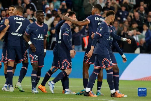 非洲杯半场：马赫雷斯破门，阿尔及利亚1-0十人苏丹（非洲杯半场战报：马赫雷斯建功，阿尔及利亚1-0领先十人苏丹）