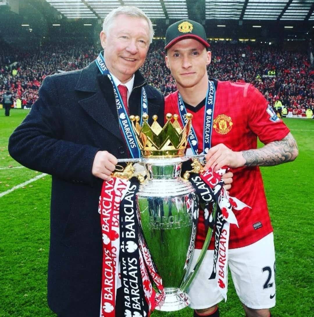 米体：卡利亚里门将卡普里莱受到了多家豪门俱乐部青睐（米体：多家豪门青睐卡利亚里门将卡普里莱）