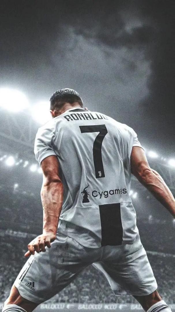 一场3-1!首个决赛席位诞生,兄弟合砍40分！这一刻，他们等了55年